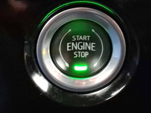 Used 2023 Chevrolet Silverado 1500 LT image 21