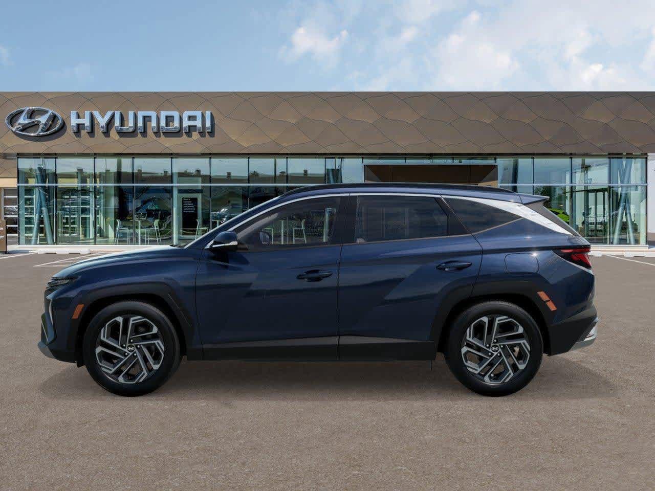 New 2026 Hyundai Tucson SEL Plus FWD image 3