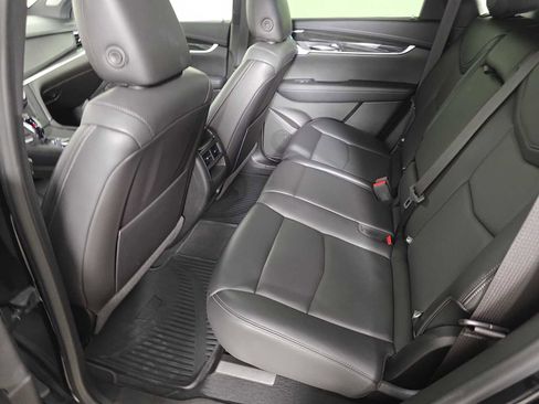 Used 2021 Cadillac XT5 Premium Luxury image 28