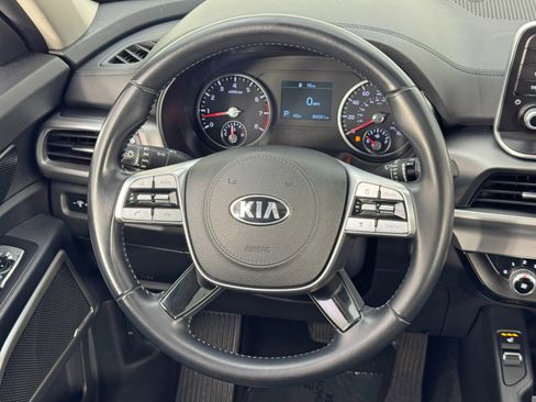 Used 2020 Kia Telluride S image 19