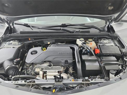 Used 2024 Chevrolet Malibu LT image 31