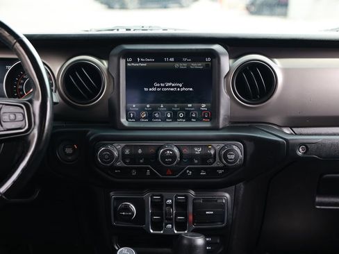 Used 2021 Jeep Gladiator Sport AWD/4WD image 28