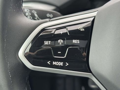 Used 2023 Volkswagen ID.4 Pro S Plus image 19