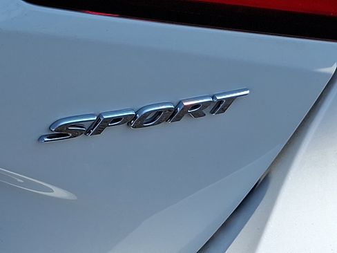 Used 2022 Honda Civic Sport image 31