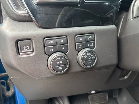 Used 2024 Chevrolet Silverado 1500 LT Trail Boss w/ Convenience Package II image 27