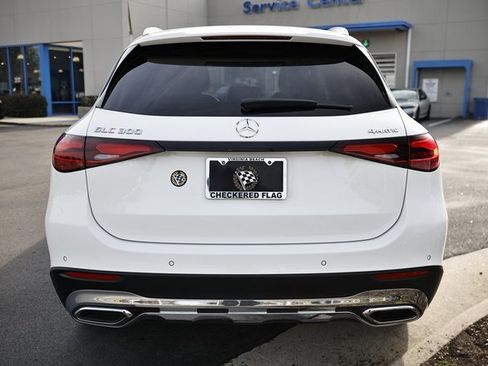 Used 2023 Mercedes-Benz GLC 300 4MATIC image 7