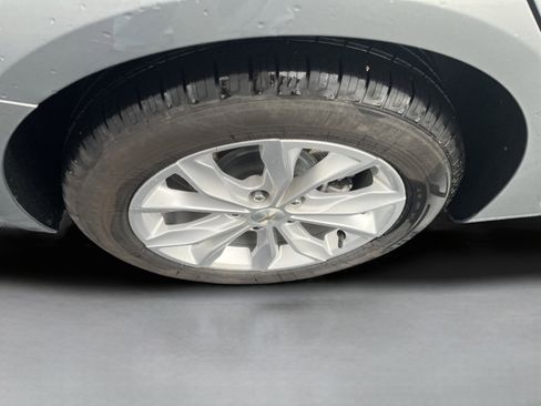 Used 2023 Chevrolet Malibu LT image 30