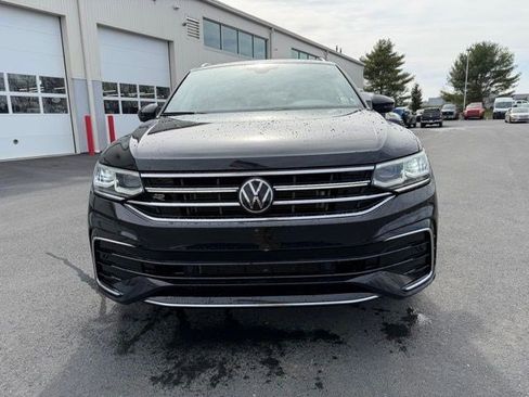 Used 2024 Volkswagen Tiguan SEL R-Line image 11