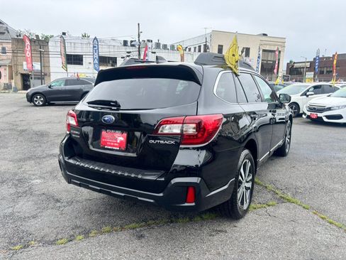 Used 2019 Subaru Outback 2.5i Limited AWD/4WD image 8