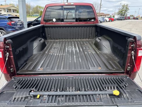 Used 2012 Ford F250 Lariat w/ Lariat Ultimate Pkg image 4