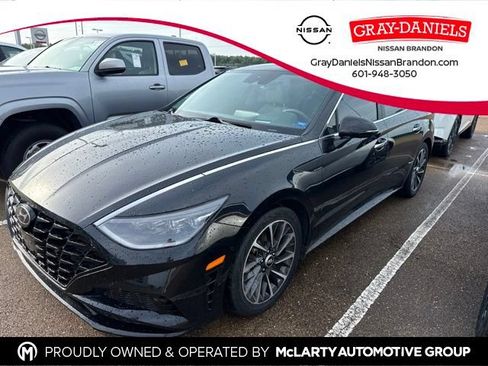 Used 2023 Hyundai Sonata Limited FWD image 1