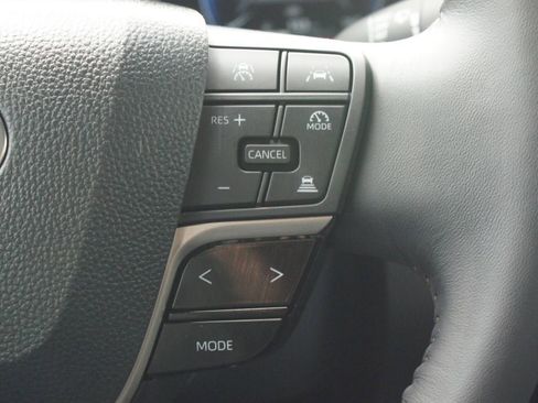 Used 2026 Toyota Camry Hybrid image 10