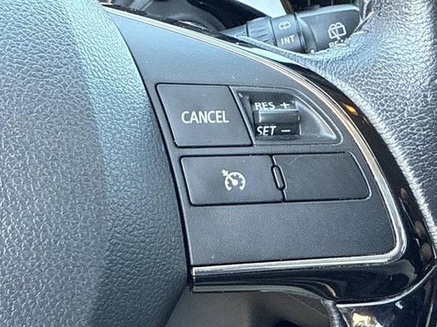 Used 2020 Mitsubishi Outlander SE image 35