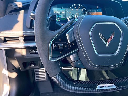 Used 2024 Chevrolet Corvette Z06 RWD image 22