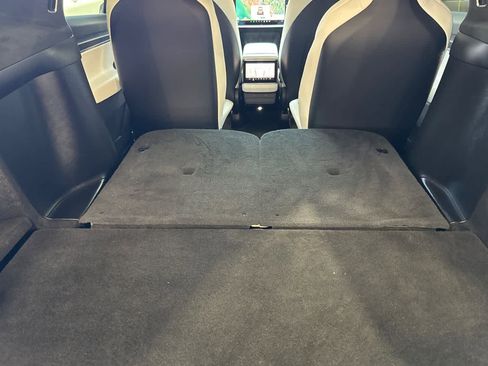 Used 2022 Tesla Model X Plaid AWD/4WD image 17