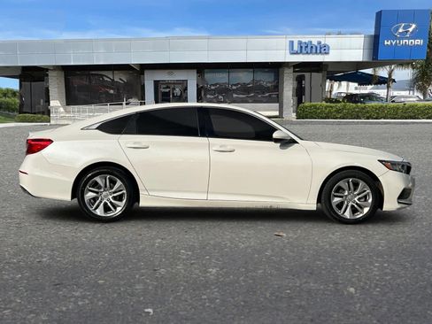 Used 2019 Honda Accord LX image 8