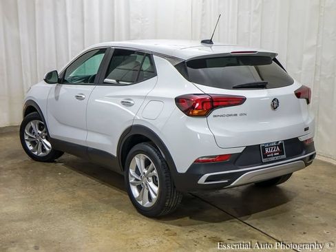 Used 2023 Buick Encore GX Preferred w/ Cold Weather Comfort Package FWD image 8