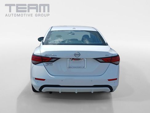 Used 2024 Nissan Sentra SV FWD image 6