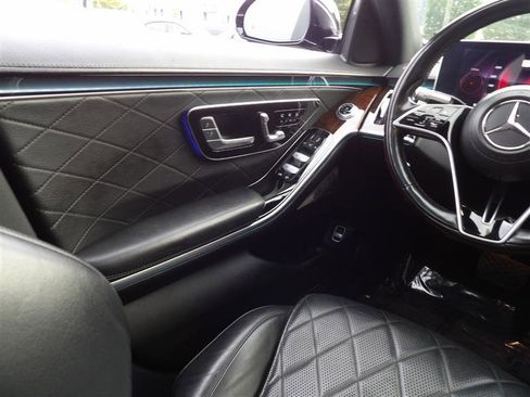 Used 2021 Mercedes-Benz S 580 4MATIC Sedan image 17