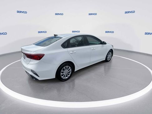 Used 2024 Kia Forte LX image 8