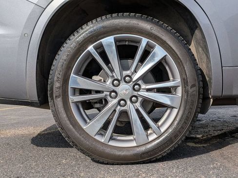 Used 2020 Cadillac XT6 Premium Luxury AWD/4WD image 11
