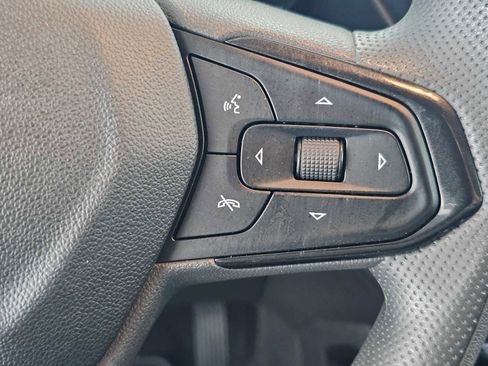 Used 2023 Chevrolet TrailBlazer LT w/ Convenience Package image 28