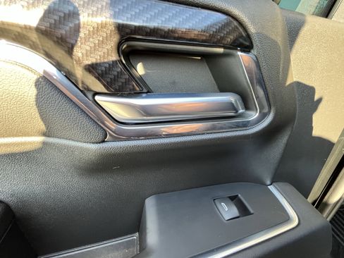 Used 2023 GMC Sierra 1500 Elevation w/ Preferred Package AWD/4WD image 28