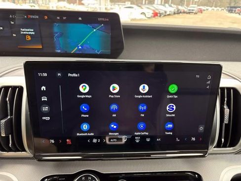 Used 2025 Ford Expedition Active image 27