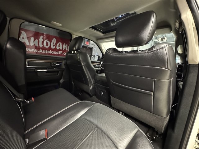 Used 2017 RAM 1500 Laramie w/ Convenience Group AWD/4WD image 16