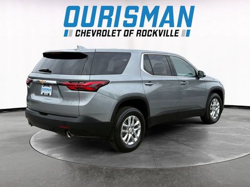 Used 2023 Chevrolet Traverse LS w/ Safety Package image 6