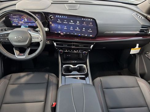 New 2026 Chevrolet Traverse Z71 w/ Enhanced Driving Package image 9