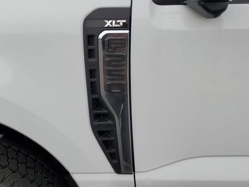 New 2026 Ford F250 XLT w/ 360-Degree Camera Package AWD/4WD image 11