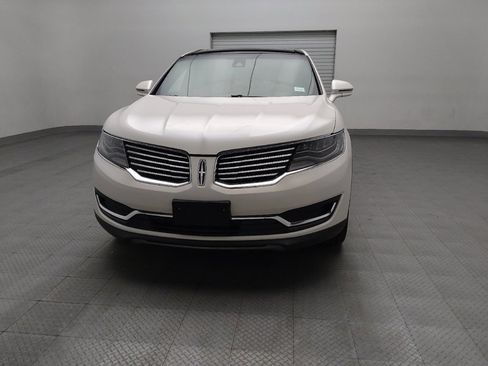 Used 2017 Lincoln MKX Reserve w/ Luxury Package image 15