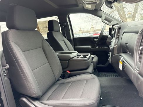 New 2026 Chevrolet Silverado 1500 Custom Trail Boss w/ Turbomax Blackout Package image 17