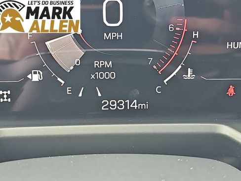 Used 2025 GMC Acadia Denali AWD/4WD image 12