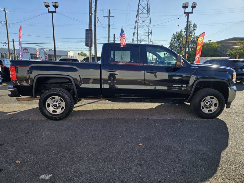 Used 2017 GMC Sierra 2500 4x4 Crew Cab image 4