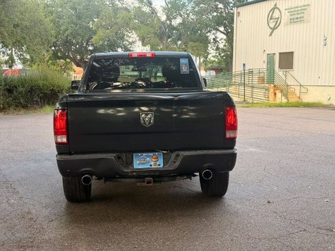 Used 2015 RAM 1500 Express RWD image 6