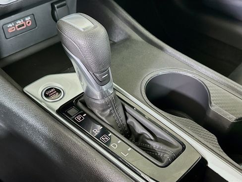 Used 2025 Nissan Altima 2.5 SV image 24