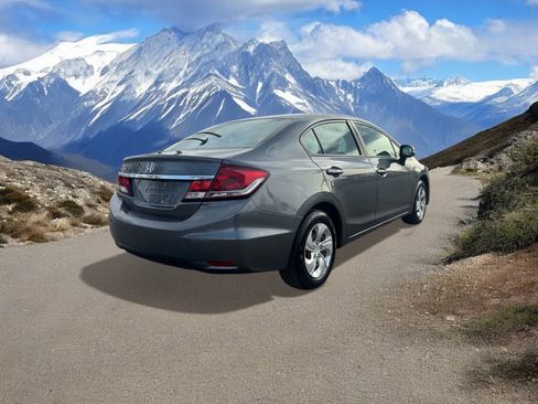 Used 2013 Honda Civic LX image 5