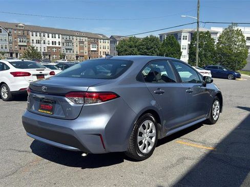 Used 2022 Toyota Corolla LE FWD image 9