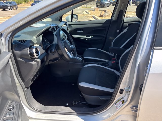 Used 2020 Nissan Versa SV FWD image 12