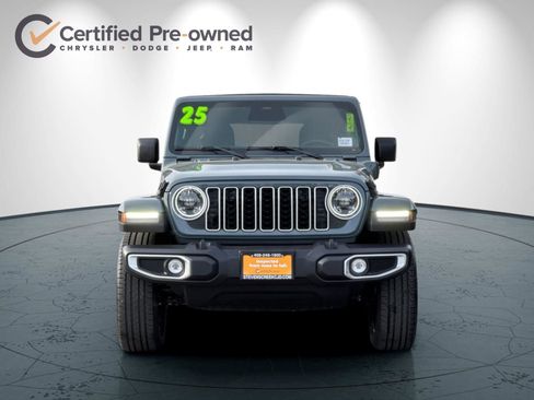 Certified 2025 Jeep Wrangler Unlimited Sahara w/ Safety Group AWD/4WD image 9