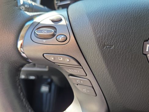 Used 2024 Nissan Murano SL FWD image 25