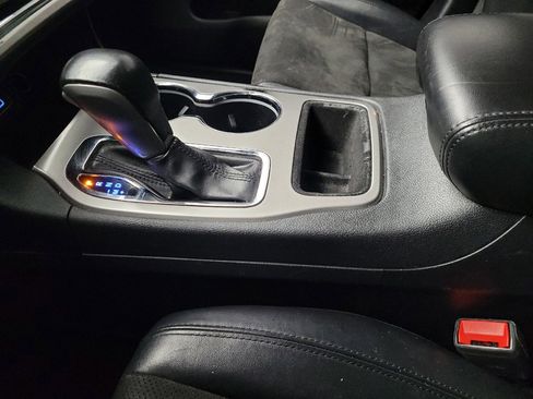 Used 2020 Jeep Grand Cherokee Altitude image 26