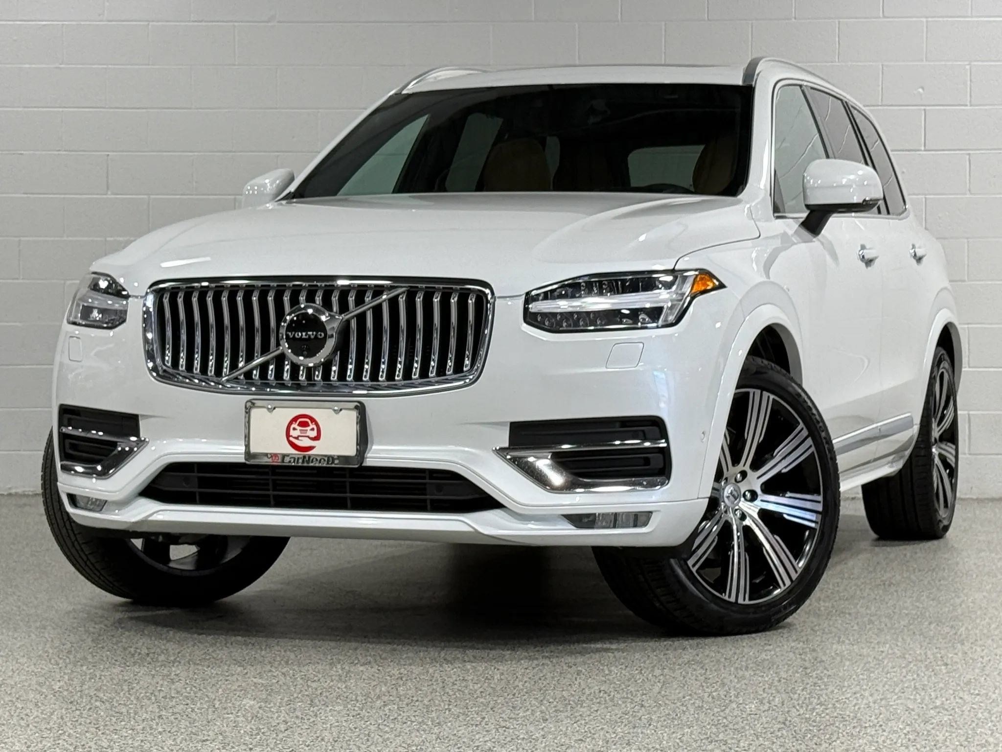 Used 2021 Volvo XC90 T6 Inscription w/ Advanced Package AWD/4WD image 2