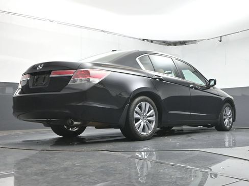 Used 2011 Honda Accord EX-L image 37