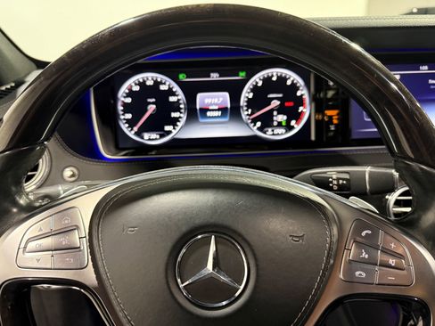Used 2016 Mercedes-Benz S 550 Sedan image 31