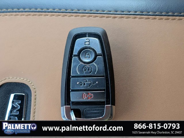 Used 2024 Ford F250 Platinum AWD/4WD image 30