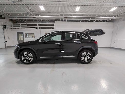 Certified 2025 Mercedes-Benz GLA 250 4MATIC image 12