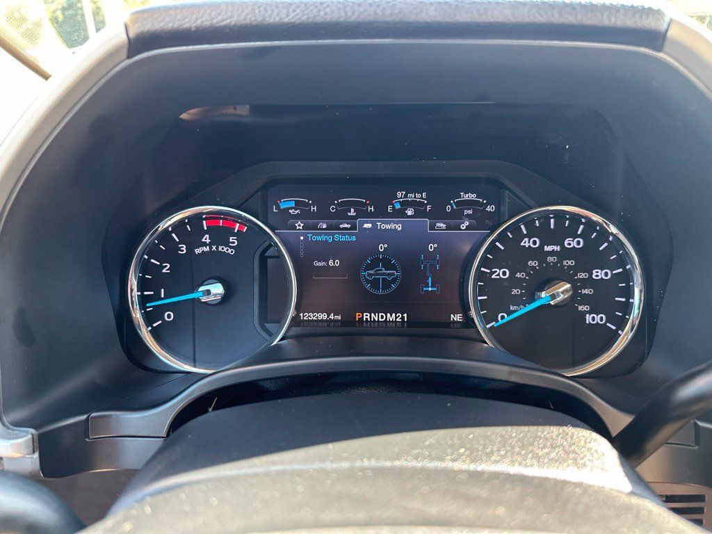 Used 2019 Ford F350 Lariat w/ Chrome Package AWD/4WD image 21